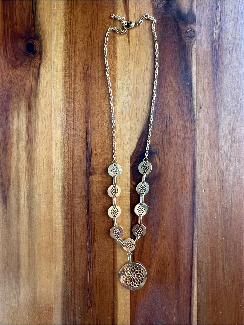 Gold Tone Boho Filigree Disc Collar Necklace Cutout Mandala Coin Station Choker - Picture 3 of 5